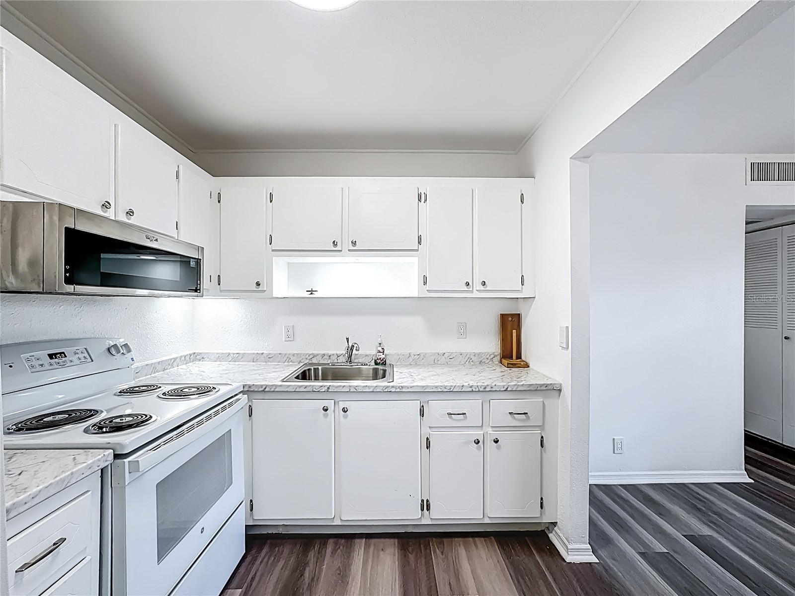202 Bedford Trail #103 Sun City Center FL 33573 W7882946 image26
