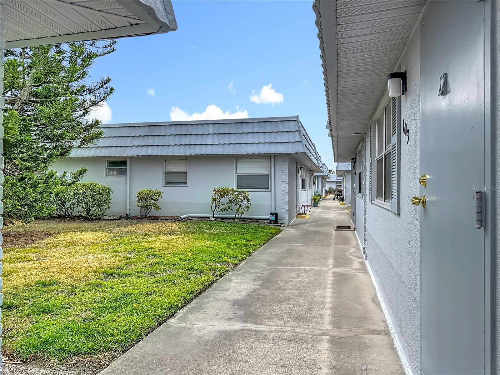 202 Bedford Trail #103 Sun City Center FL 33573 W7882946 image36