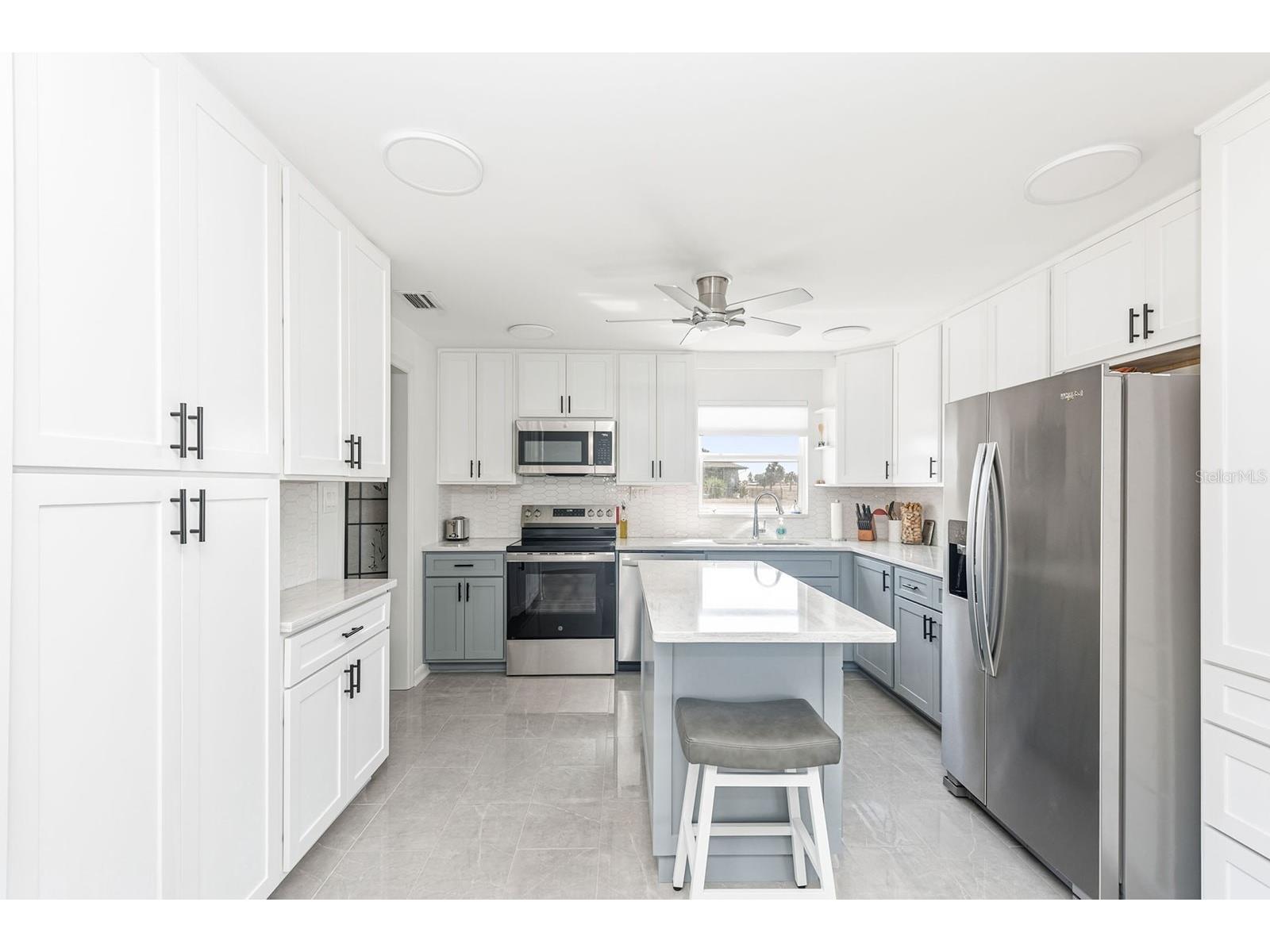 202 Caddy Road Rotonda West FL 33947 D6146788 image18
