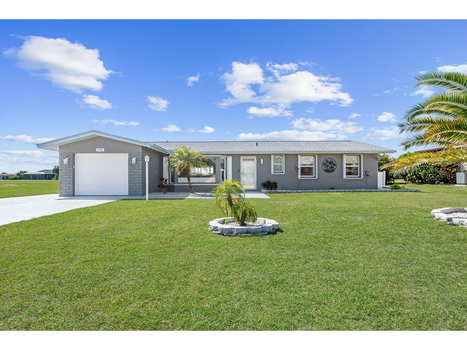 202 Caddy Road Rotonda West FL 33947 D6146788 image2