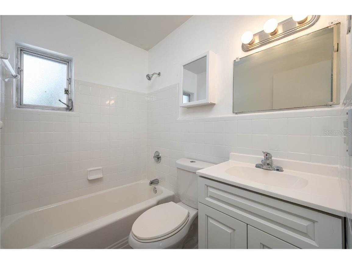 202 Central Avenue Frostproof FL 33843 L4954506 image16