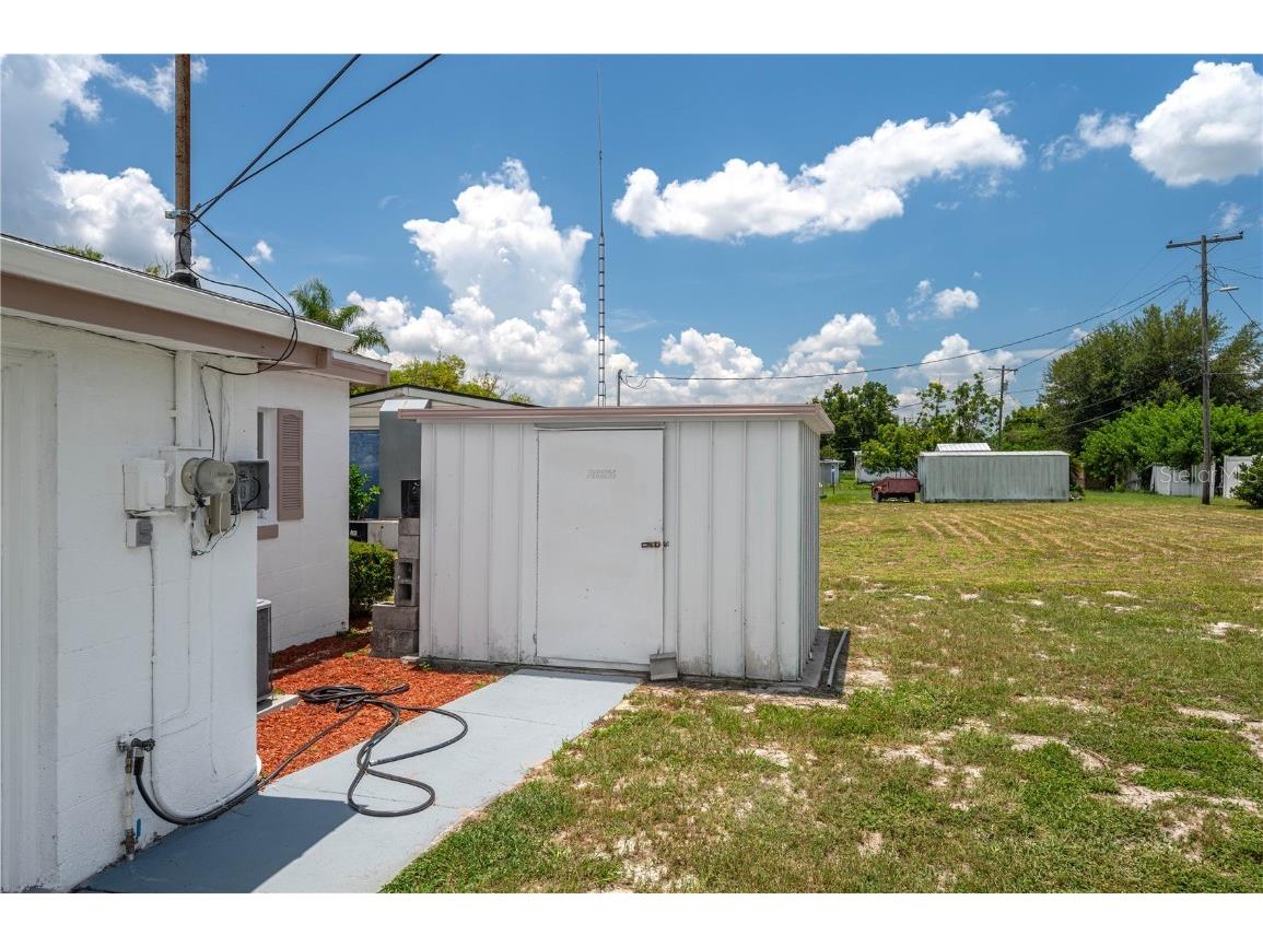 202 Central Avenue Frostproof FL 33843 L4954506 image23