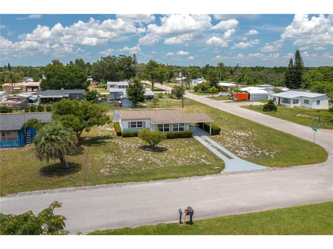 202 Central Avenue Frostproof FL 33843 L4954506 image3