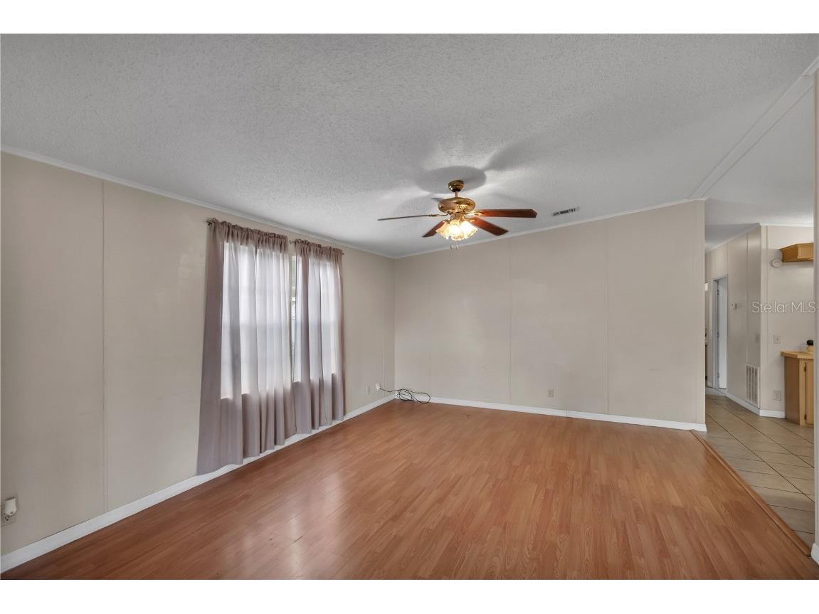 202 Dana Court Kissimmee FL 34758 S5137547 image5