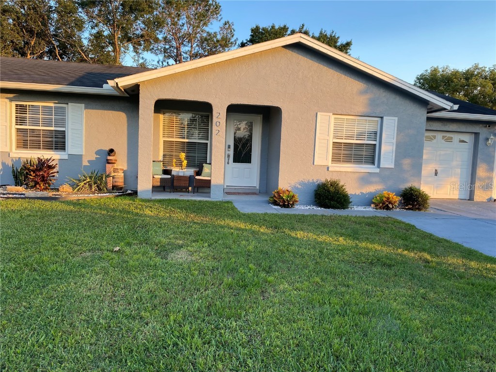 202 E Cedarwood Circle Kissimmee FL 34743 O6145488 image1