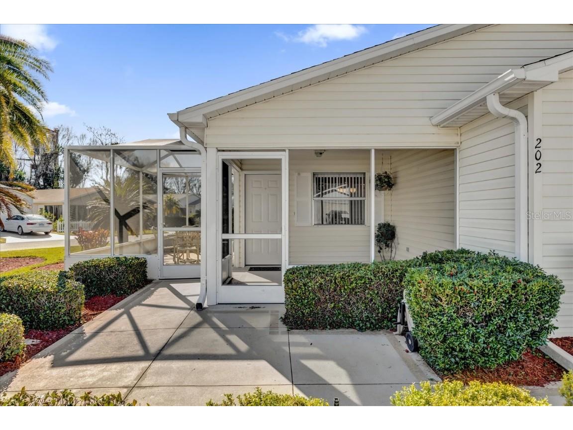 202 Estrada Place The Villages FL 32159 G5091117 image3