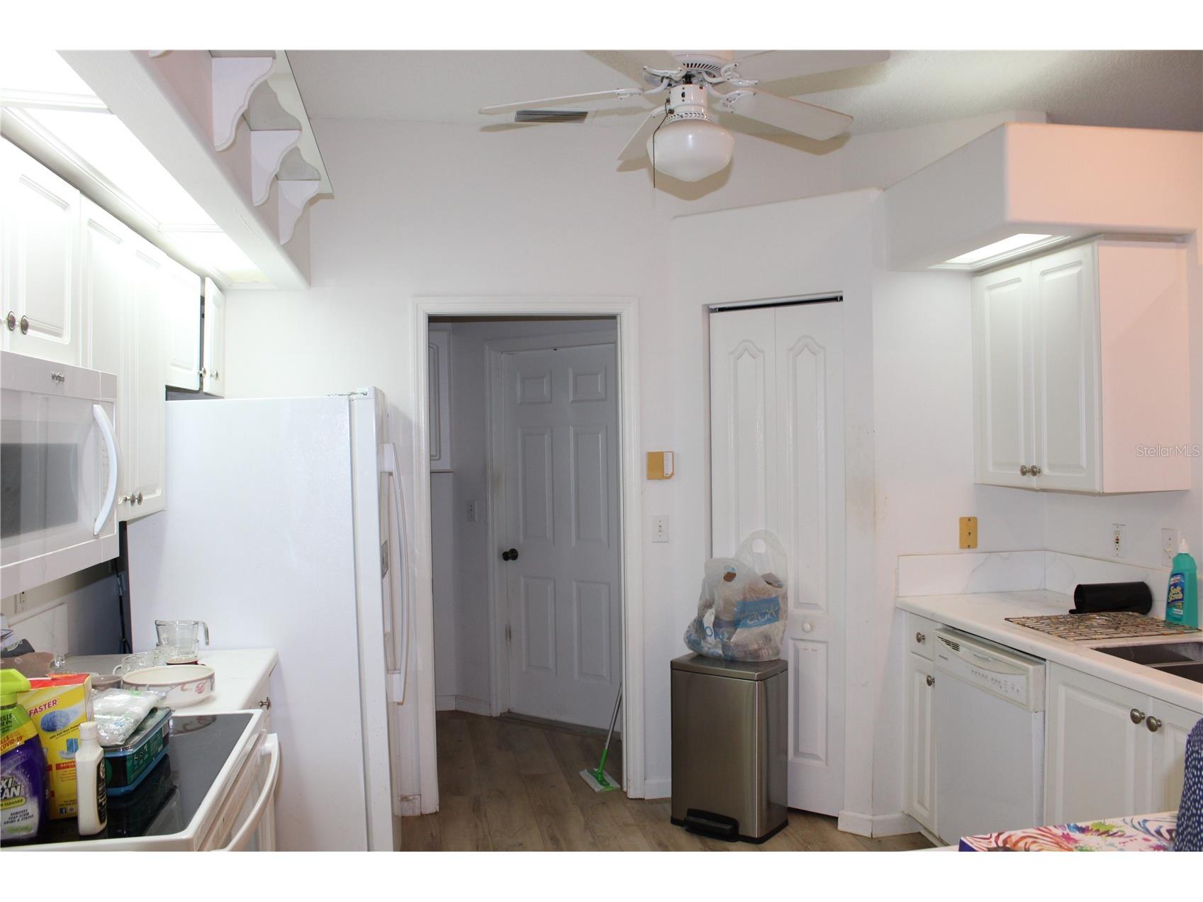 202 Hemingway Drive Oldsmar FL 34677 TB8514350 image5