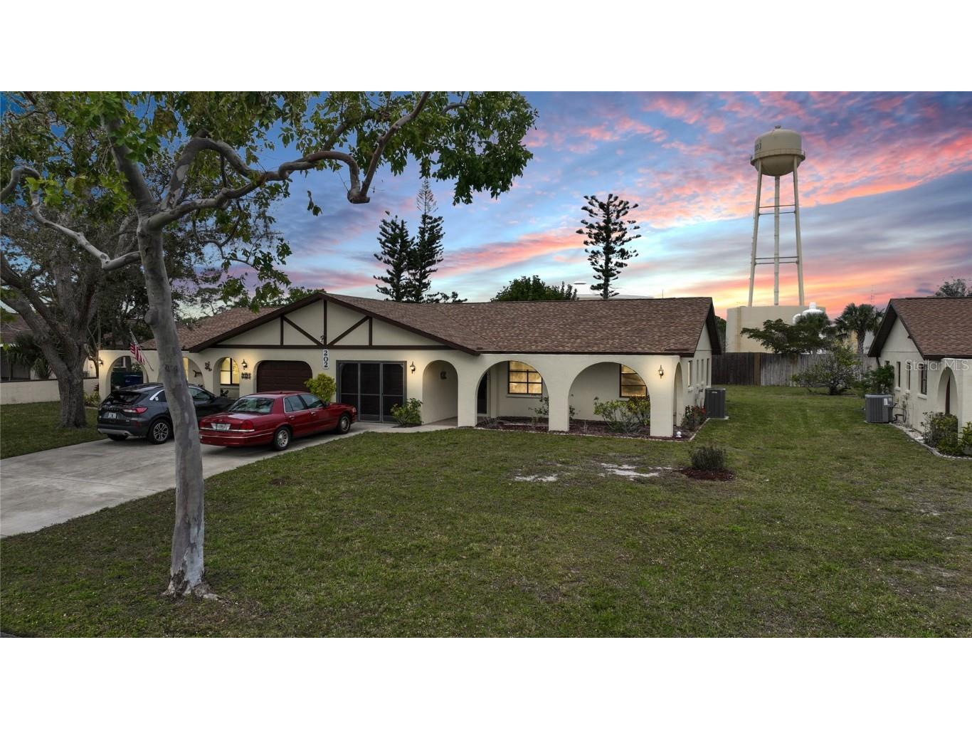 202 High Point Drive #202-B Englewood FL 34223 C7487739 image1