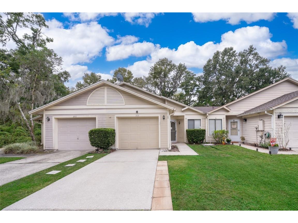 202 Highlands Glen Circle Winter Springs FL 32708 O6157336 image1