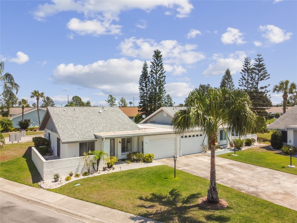 202 Islip Way #13 Sun City Center FL 33573 T3440838 image1