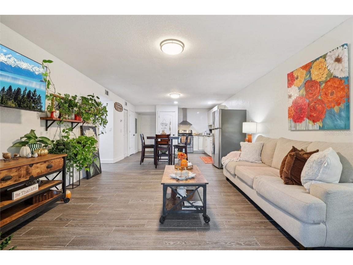 202 La Casa #202 Lake Wales FL 33898 L4957347 image7