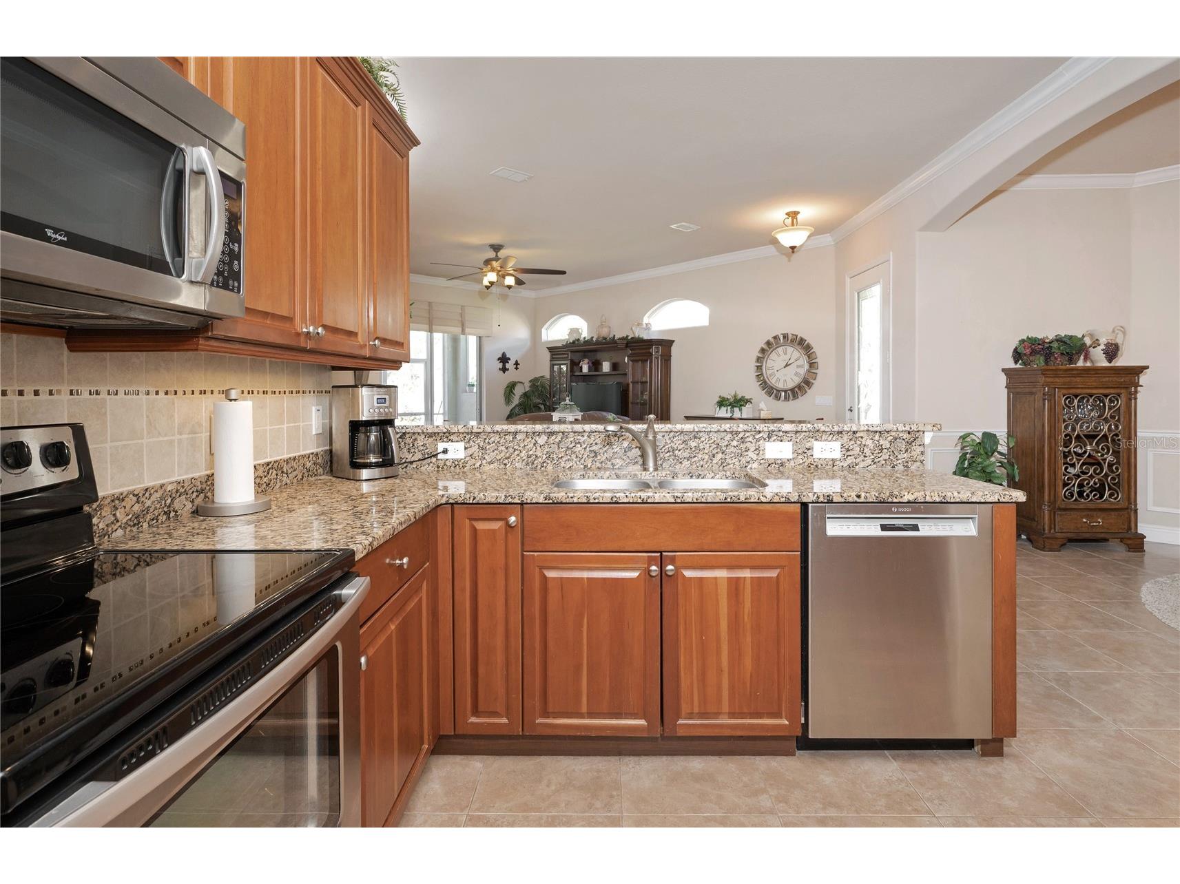 202 Lourdan Court Debary FL 32713 O6377970 image11