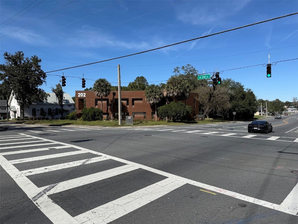 202 NE 8th Avenue Ocala FL 34470 OM713453 image16