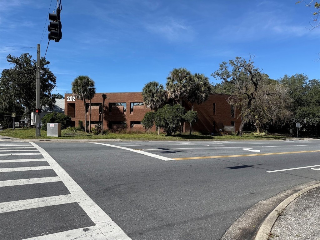 202 NE 8th Avenue Ocala FL 34470 OM713453 image2