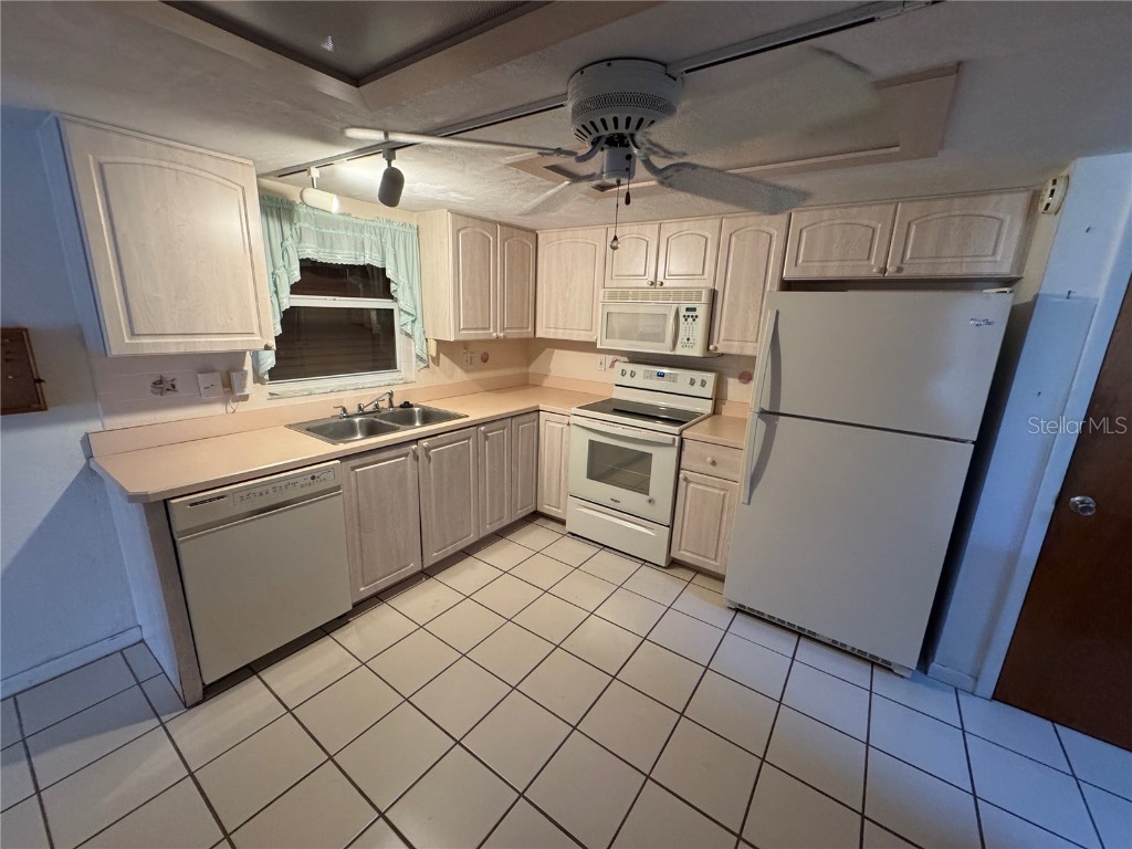 202 North Street New Smyrna Beach FL 32168 V4946165 image5