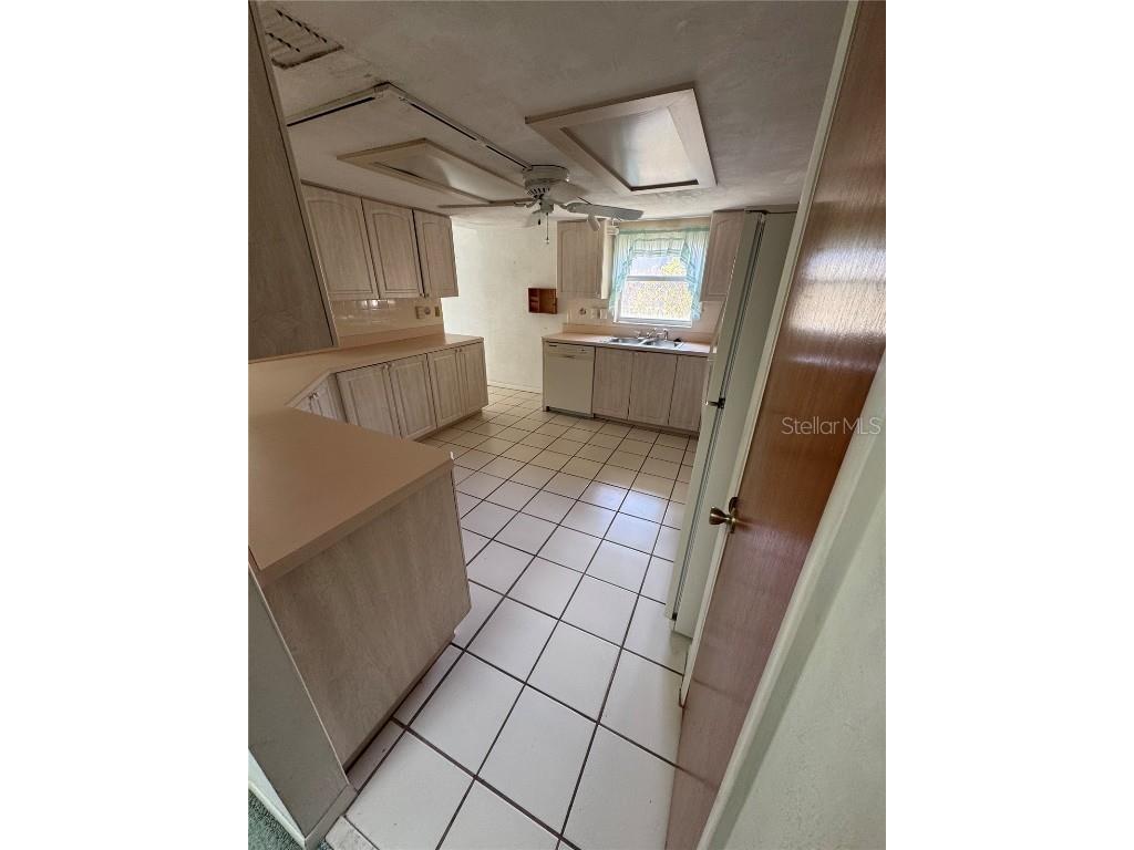 202 North Street New Smyrna Beach FL 32168 V4946165 image6