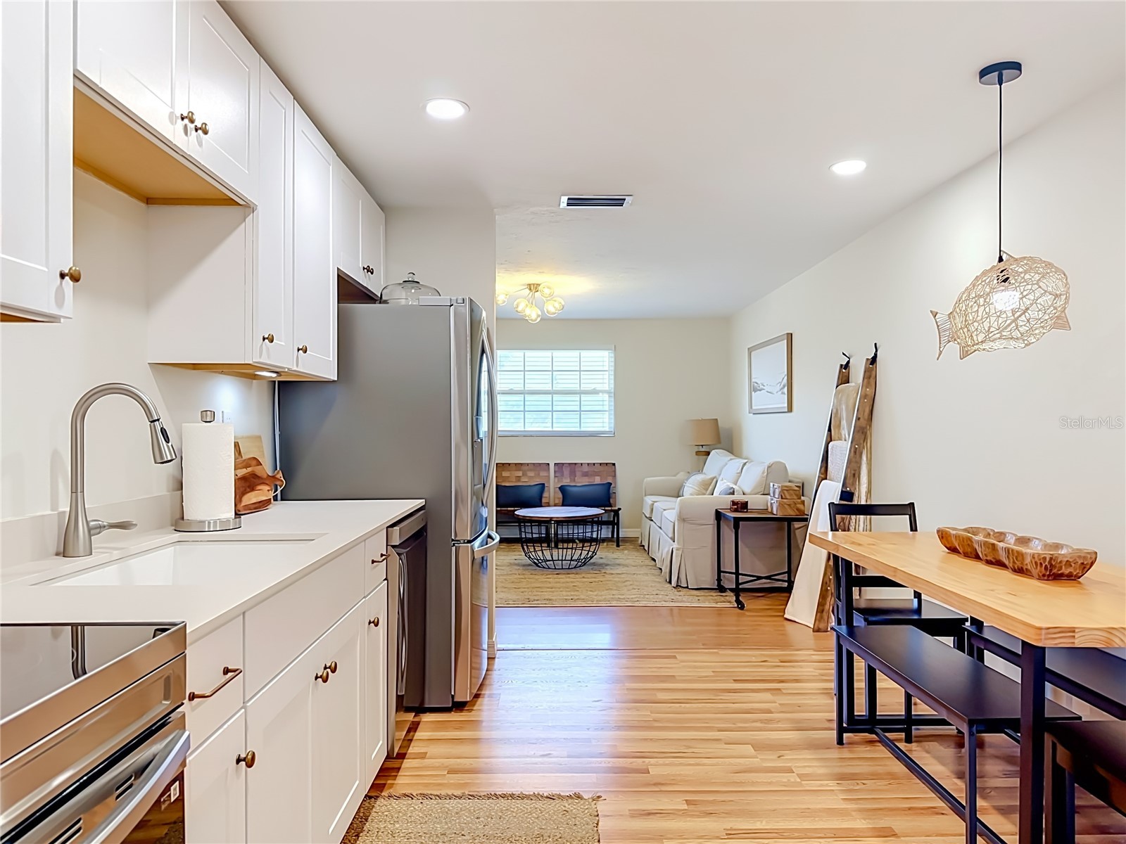 202 Peacock Lane #B Holmes Beach FL 34217 A4696880 image3