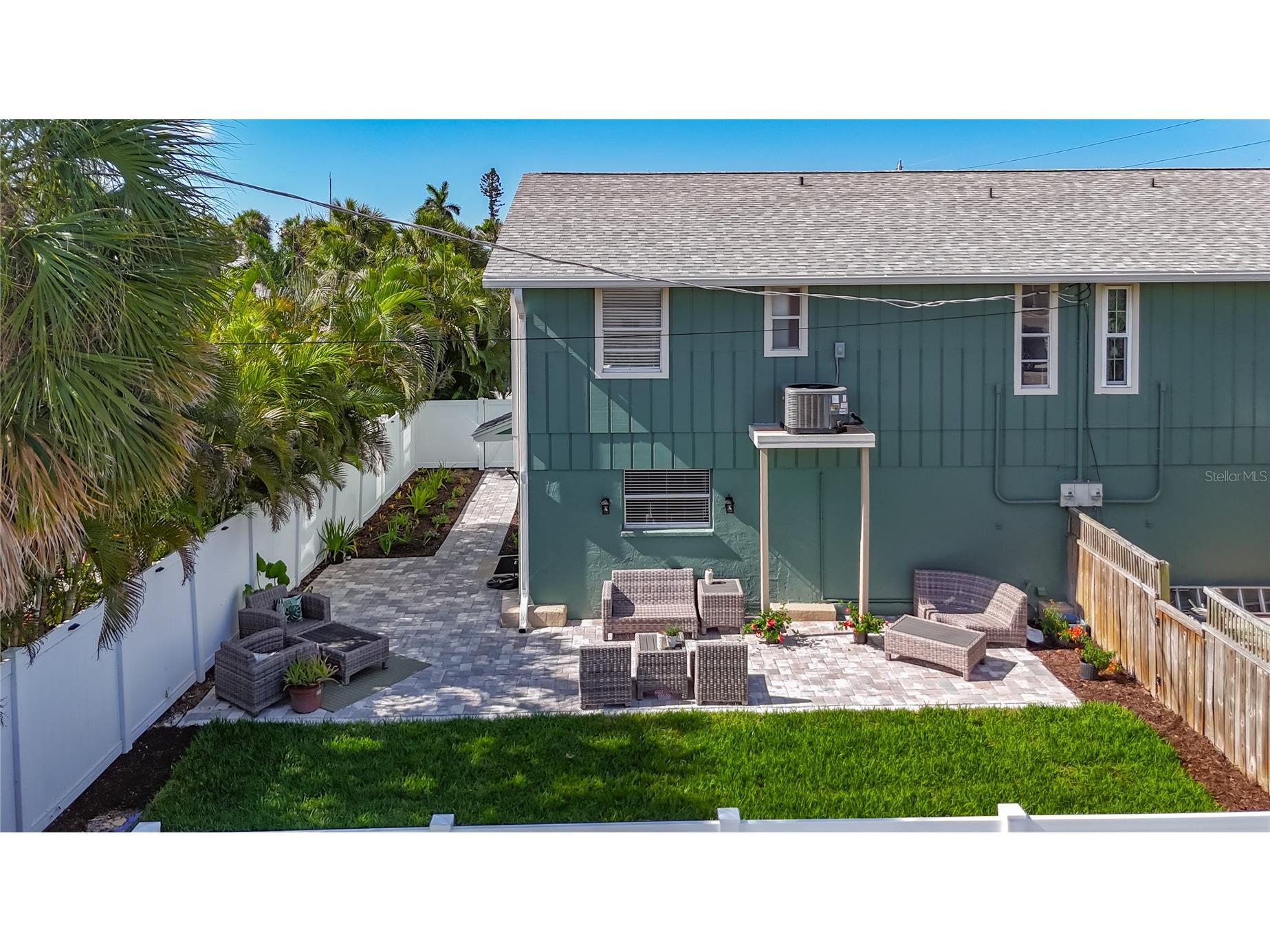 202 Peacock Lane #B Holmes Beach FL 34217 A4696880 image33