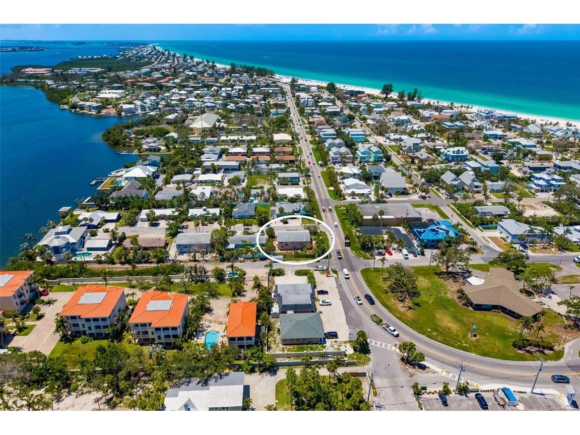 202 Peacock Lane #B Holmes Beach FL 34217 TB8396550 image1