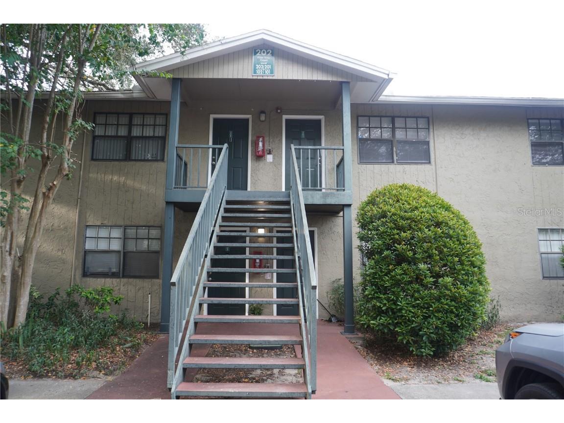 202 Pine Tulip Court #201 Tampa FL 33612 U8212838 image1