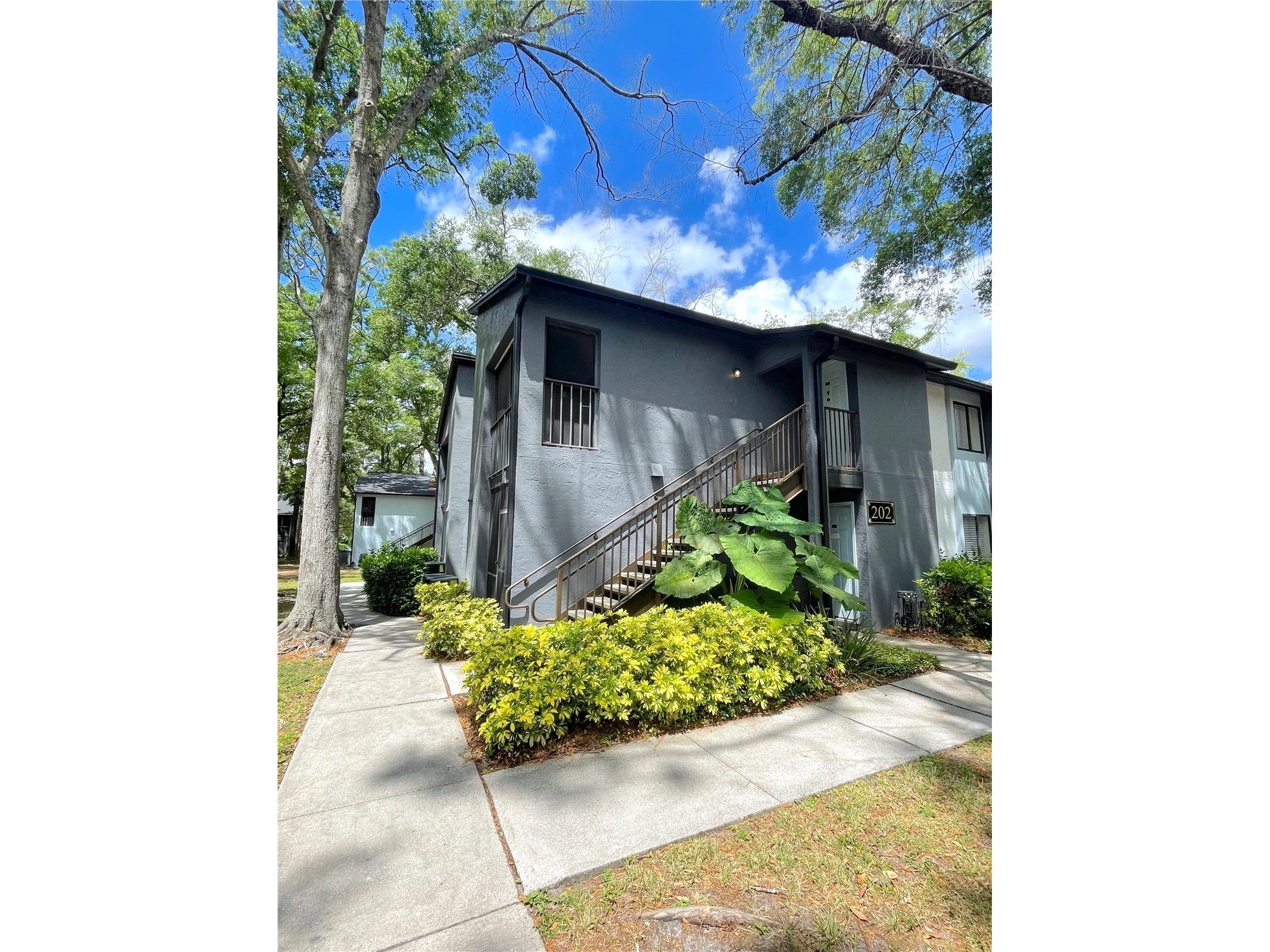 202 Riverbend Drive #201 Altamonte Springs FL 32714 O6367569 image1
