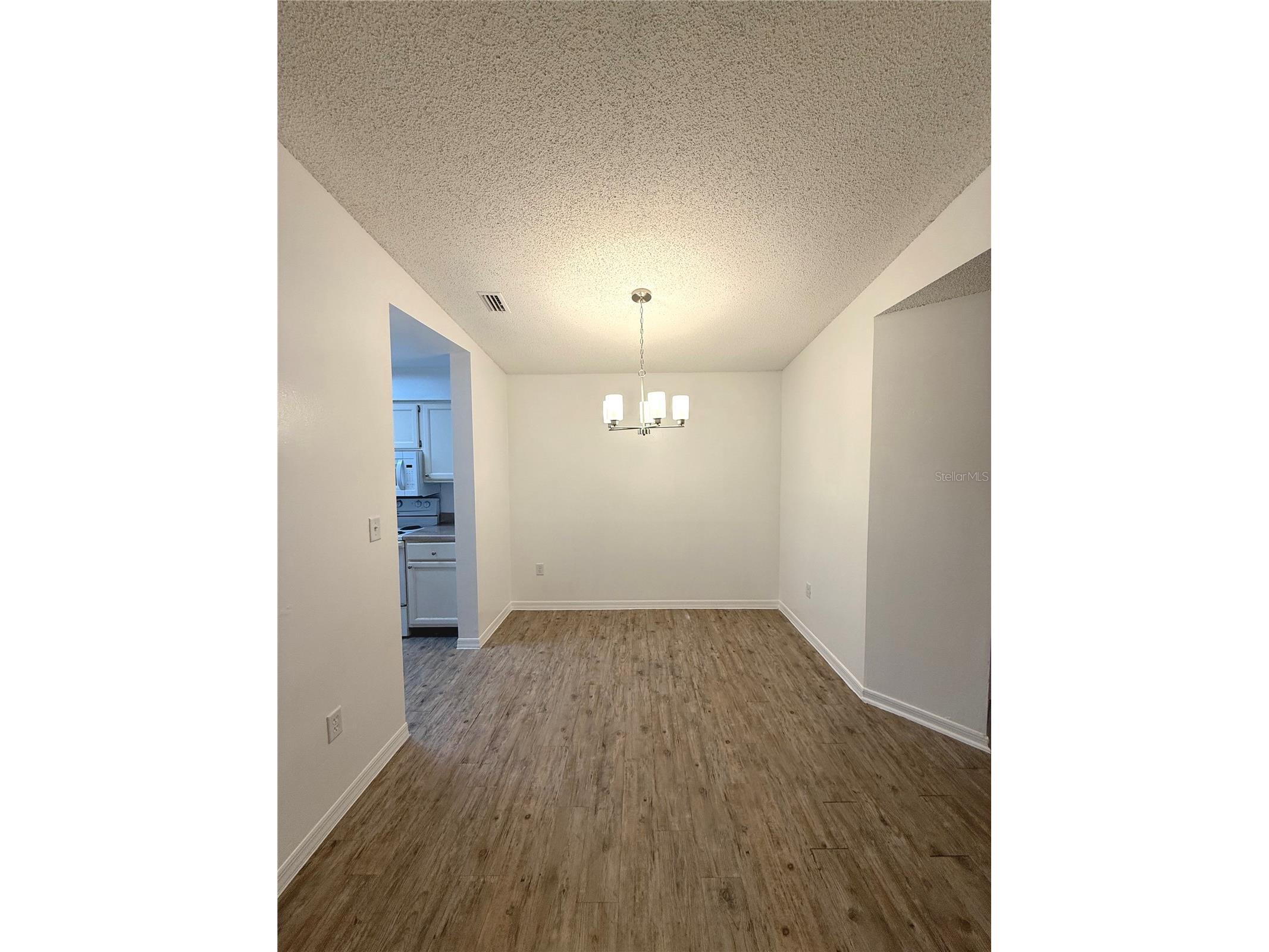 202 Riverbend Drive #201 Altamonte Springs FL 32714 O6367569 image3