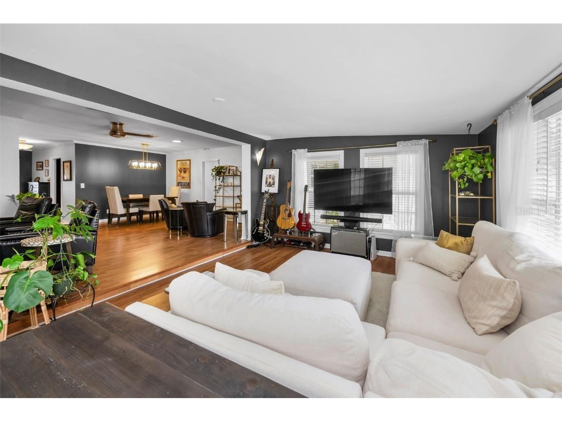 202 S Hesperides Street Tampa FL 33609 TB8437627 image34