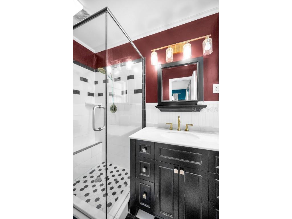 202 S Hesperides Street Tampa FL 33609 TB8437627 image42