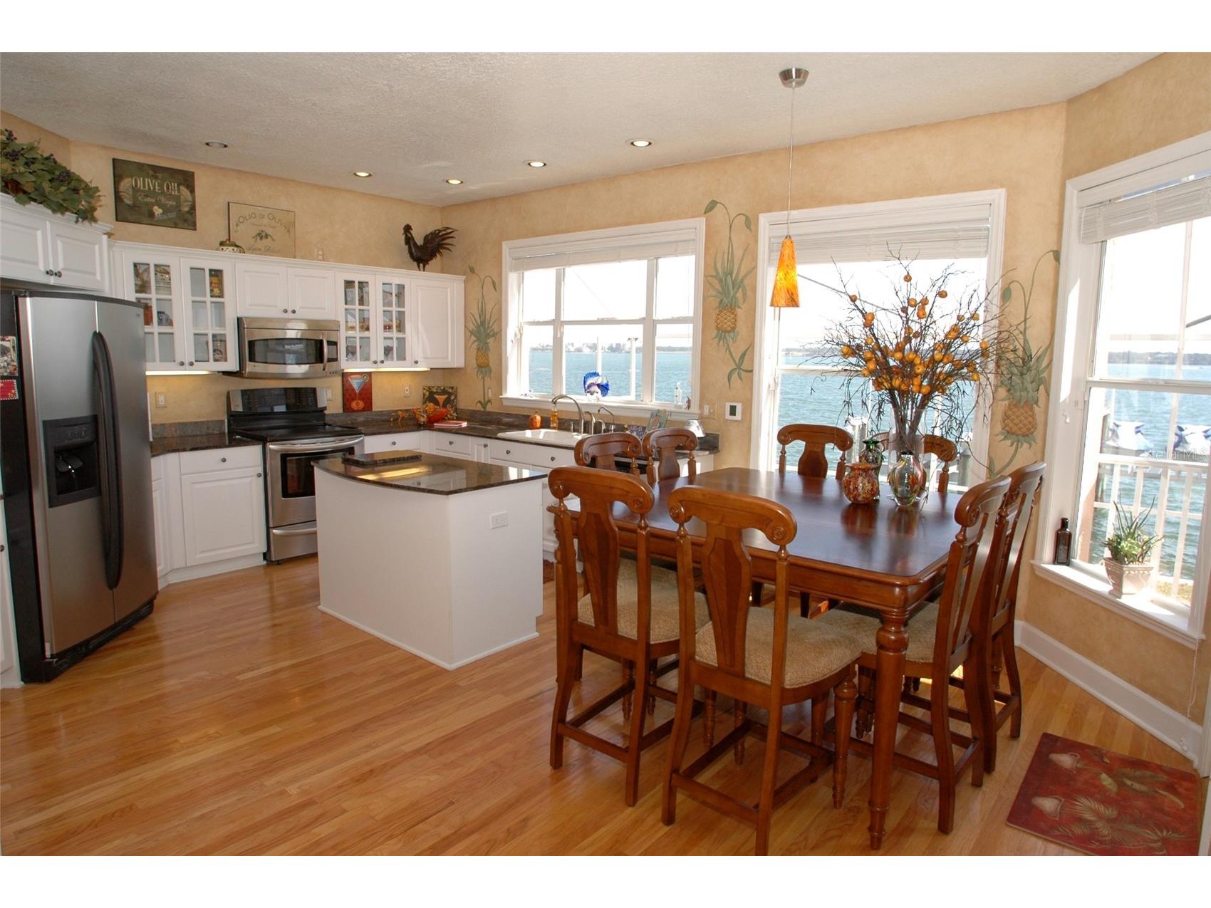 202 Sand Key Estates Drive Clearwater Beach FL 33767 TB8477450 image10