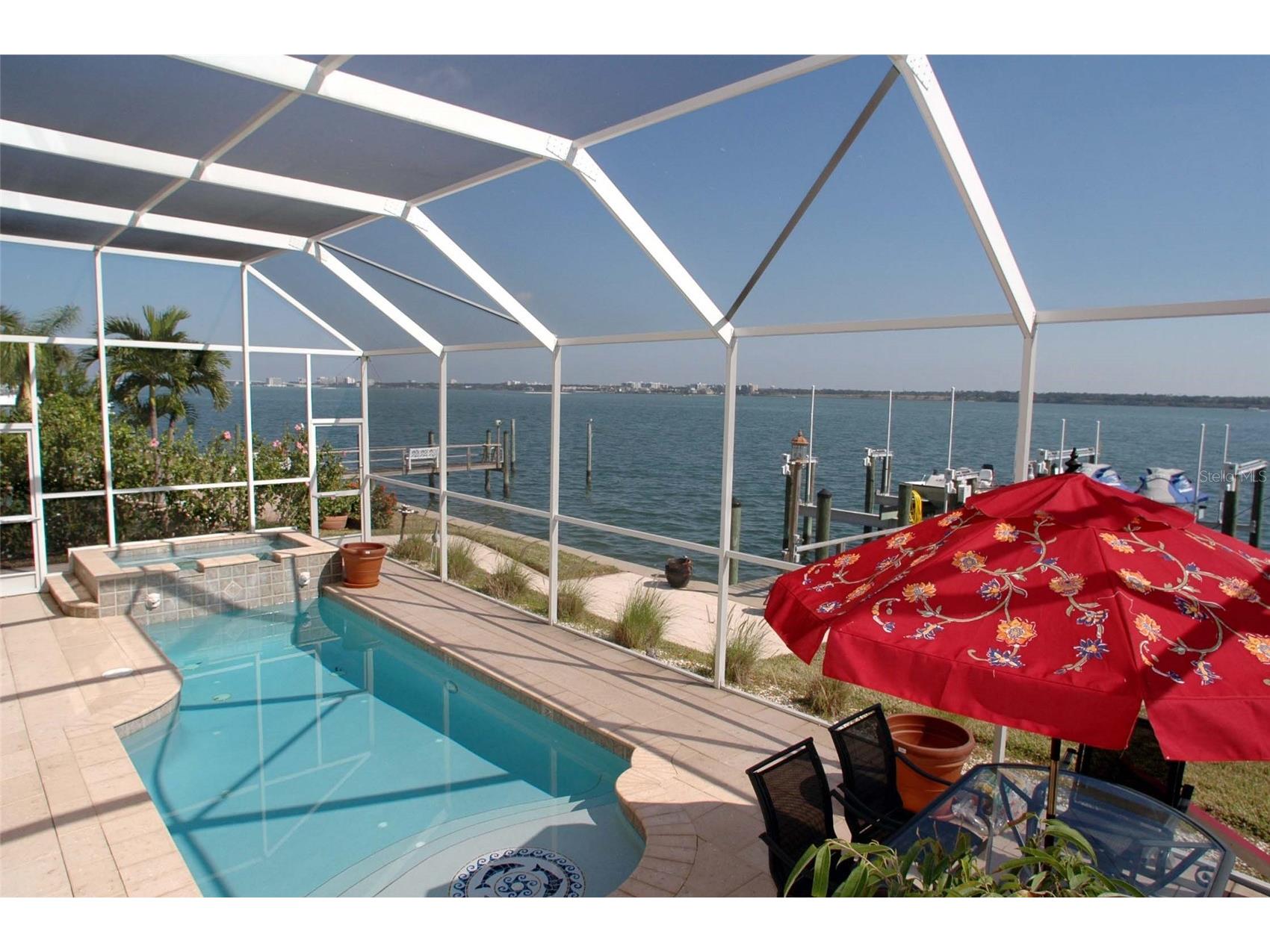 202 Sand Key Estates Drive Clearwater Beach FL 33767 TB8477450 image3