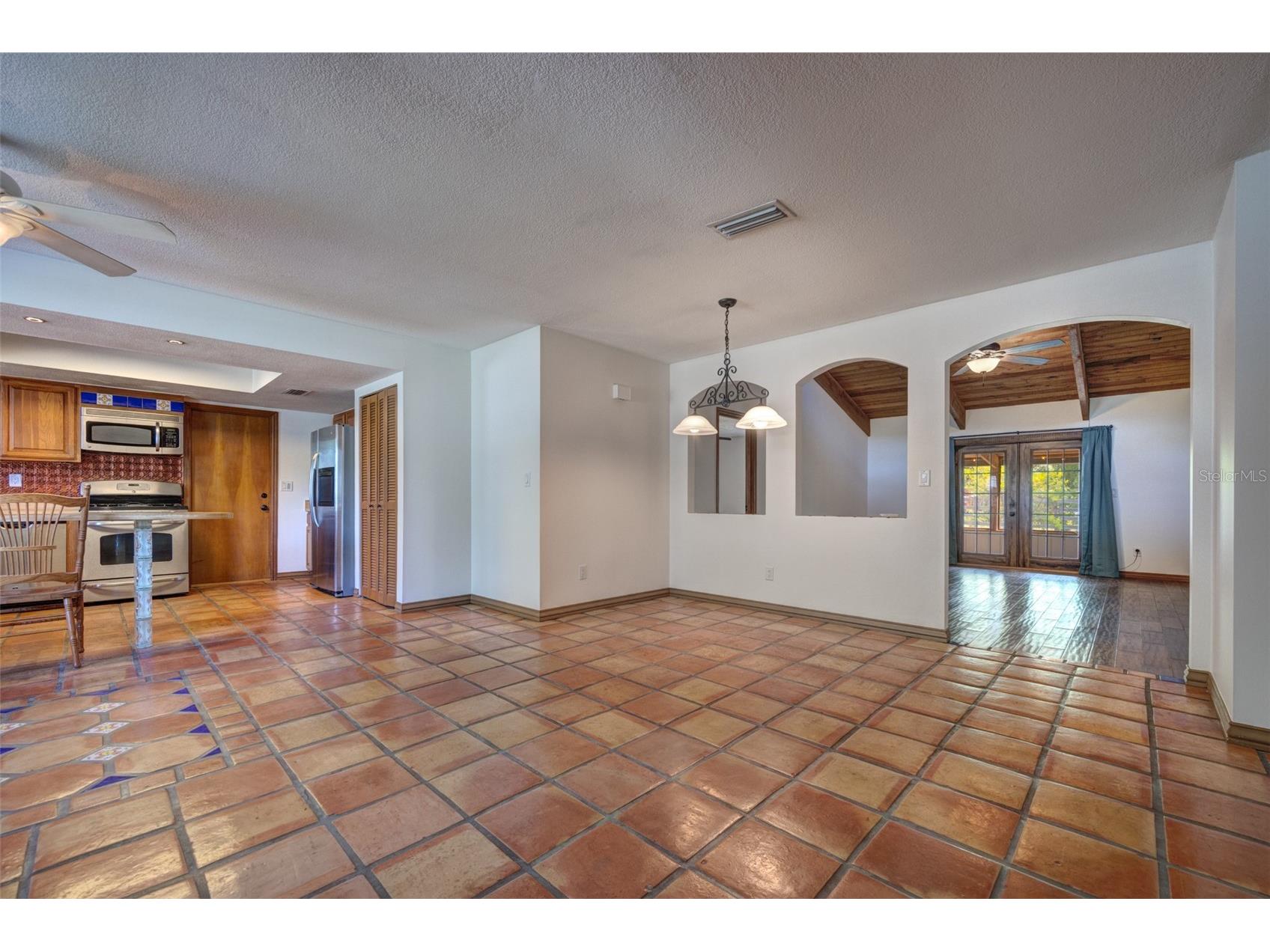 202 Sandspur Lane Deland FL 32724 V4949020 image14