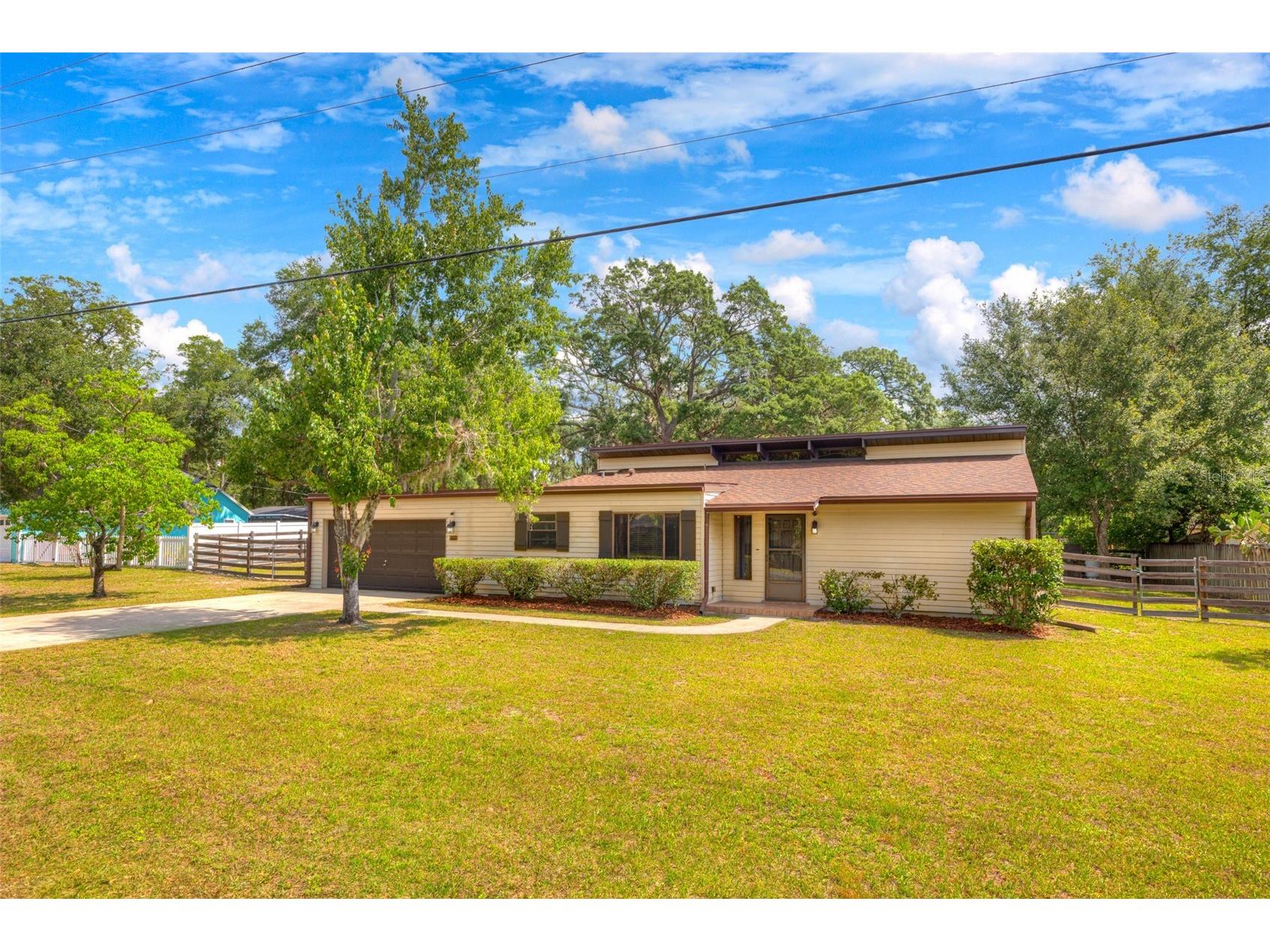 202 Sandspur Lane Deland FL 32724 V4949020 image4