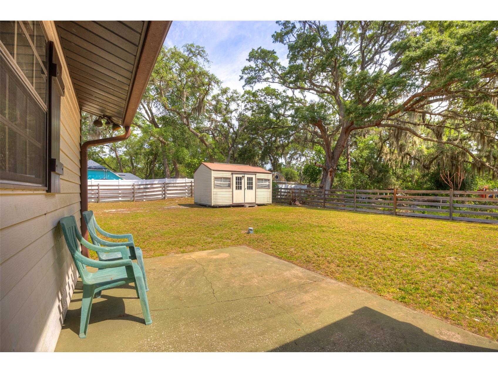 202 Sandspur Lane Deland FL 32724 V4949020 image42