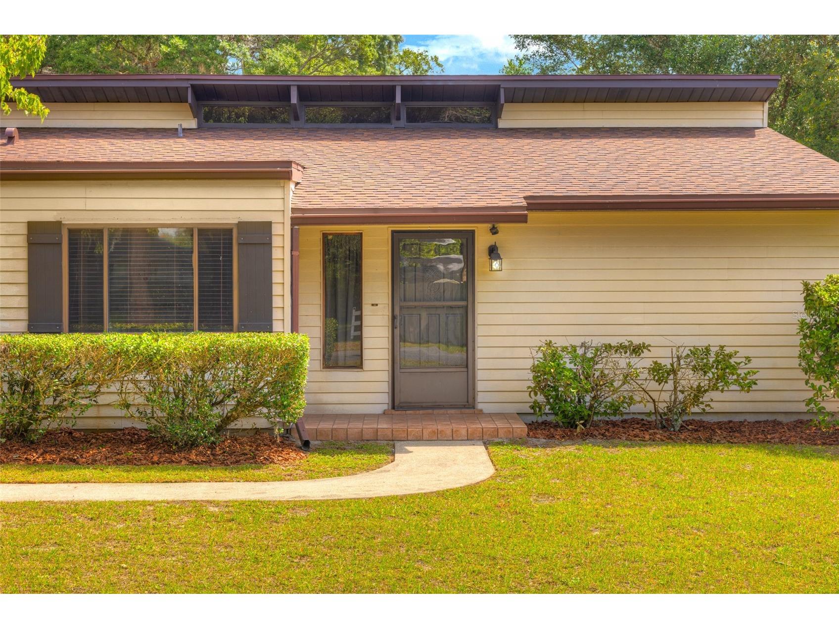 202 Sandspur Lane Deland FL 32724 V4949020 image5