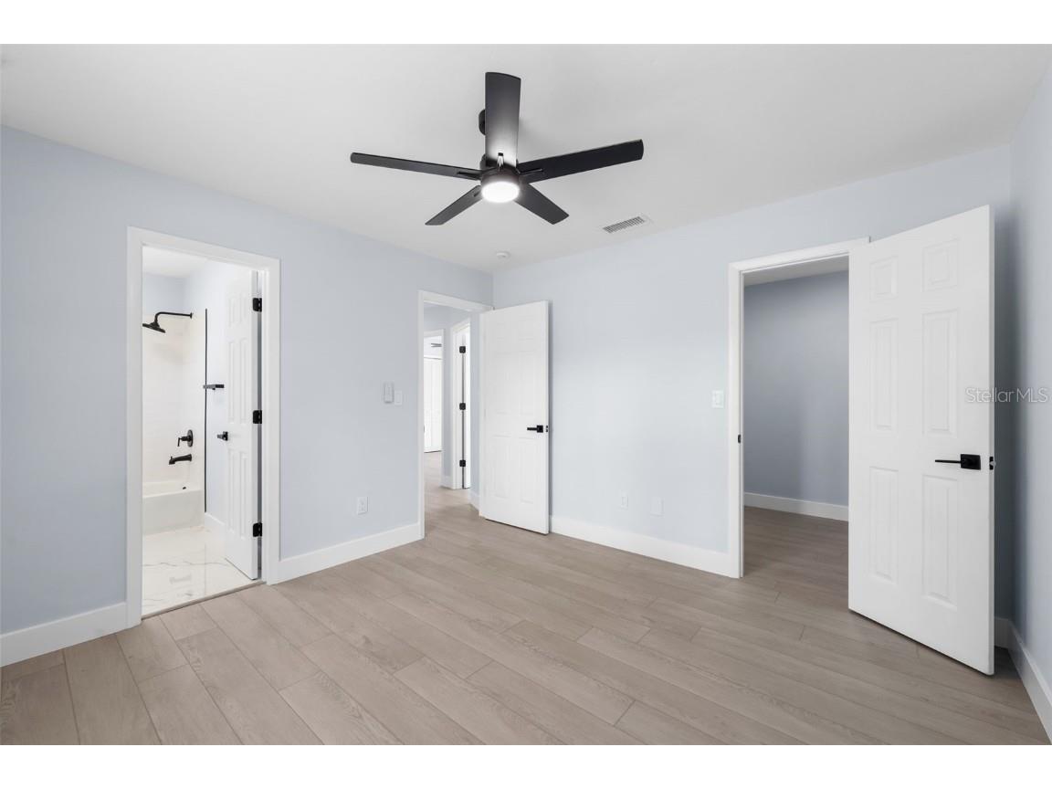 202 SE 14th Place Gainesville FL 32601 TB8425882 image10