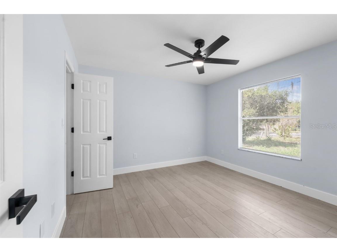 202 SE 14th Place Gainesville FL 32601 TB8425882 image11