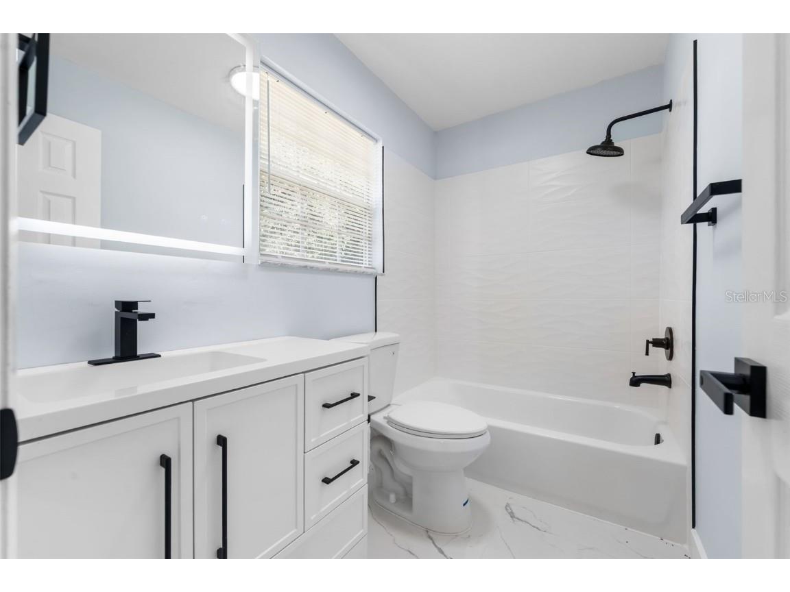 202 SE 14th Place Gainesville FL 32601 TB8425882 image12