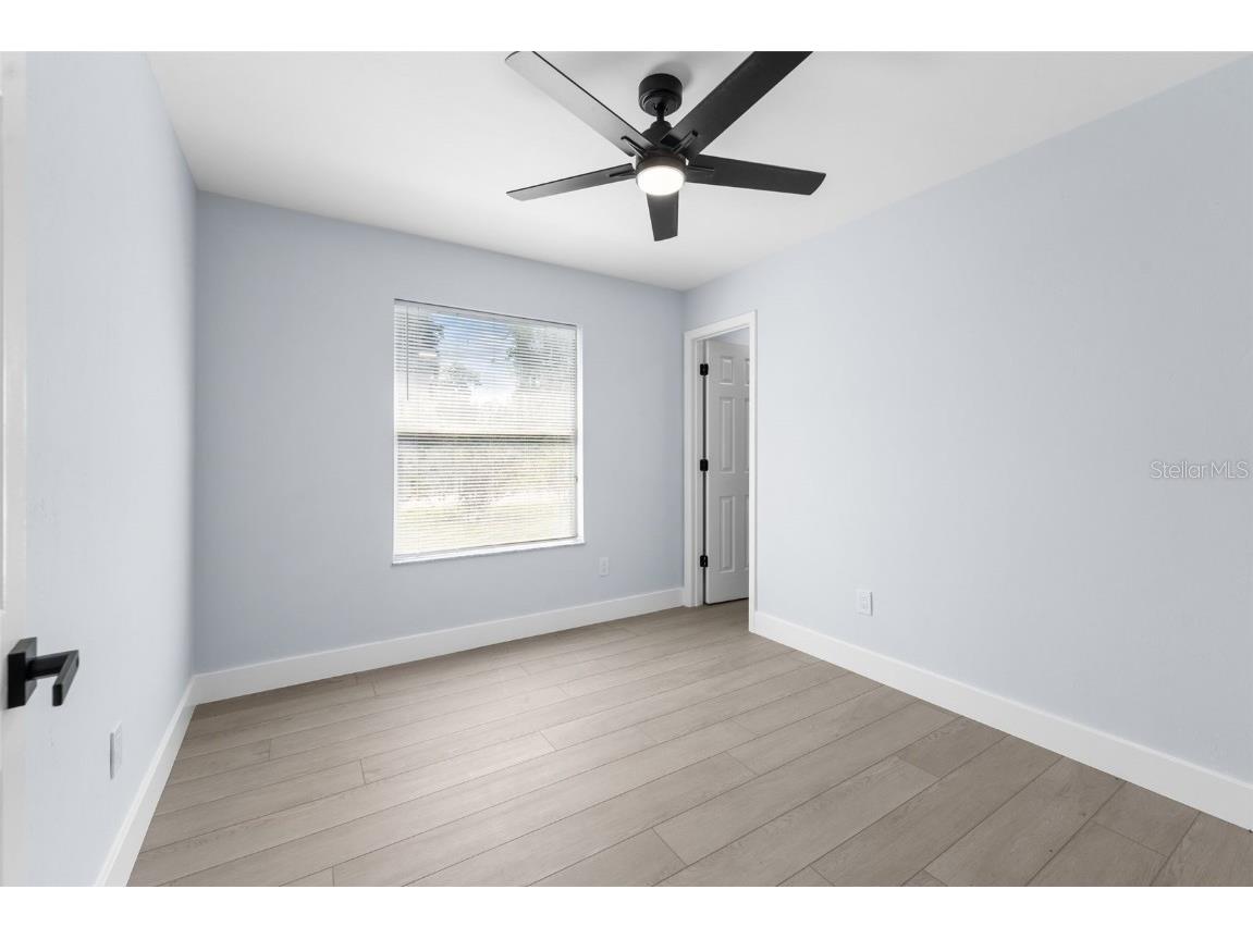 202 SE 14th Place Gainesville FL 32601 TB8425882 image16