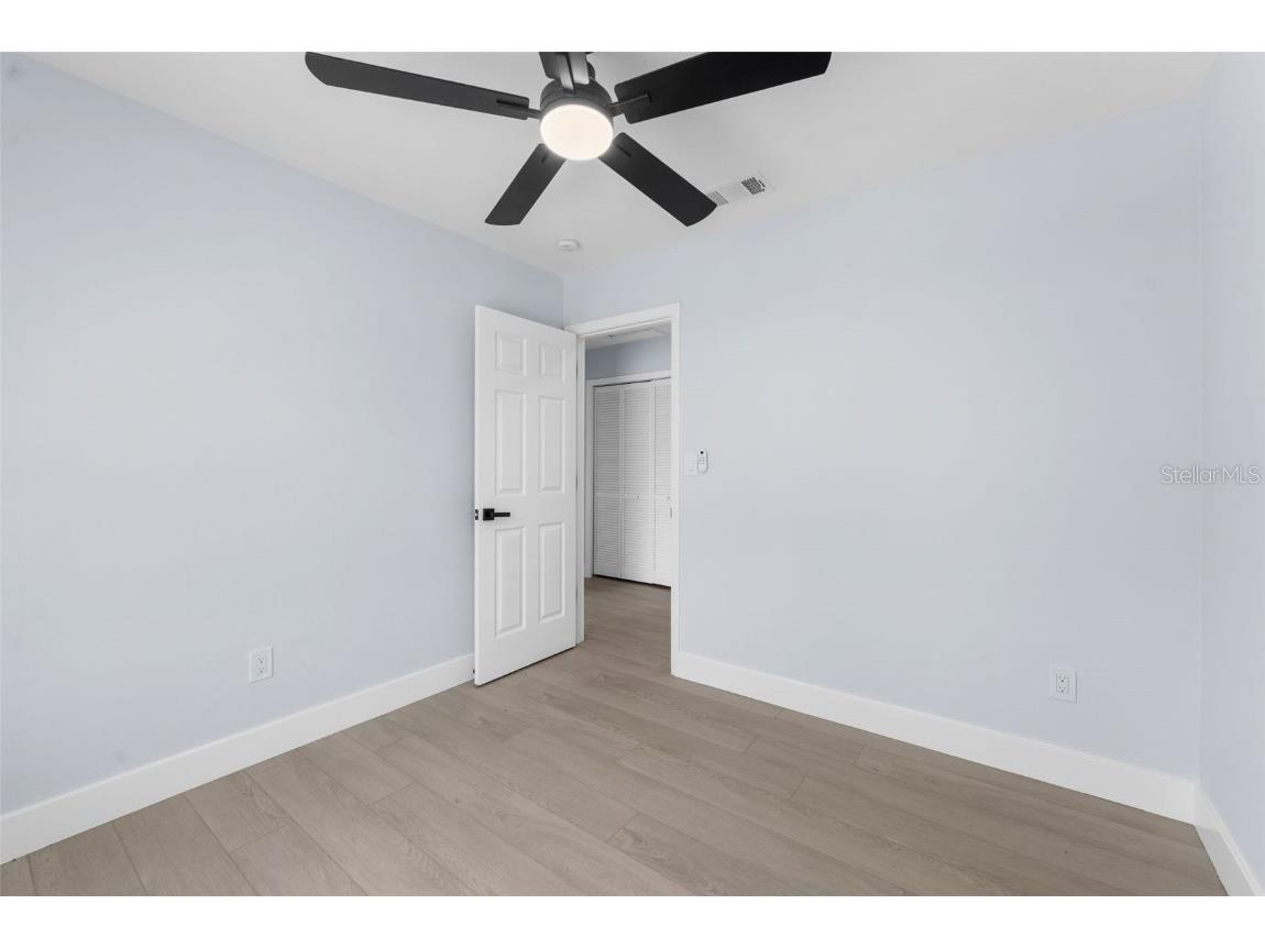 202 SE 14th Place Gainesville FL 32601 TB8425882 image17