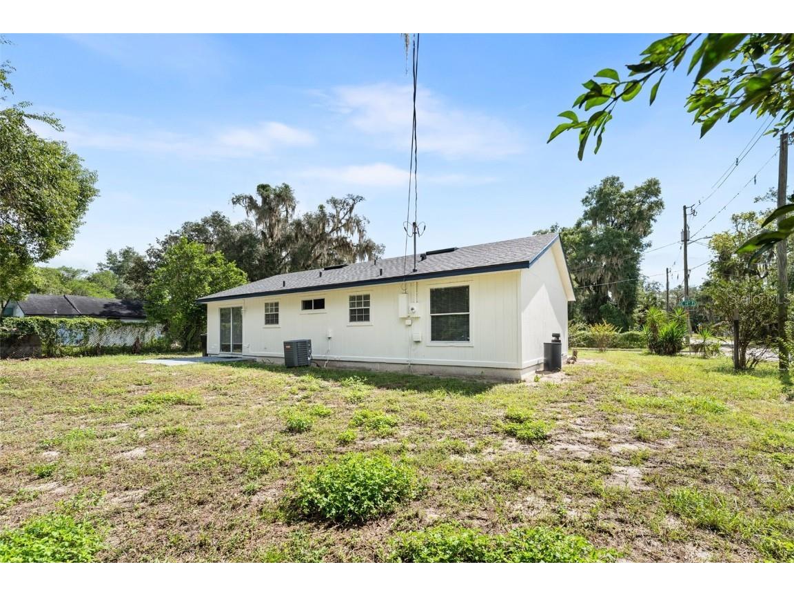 202 SE 14th Place Gainesville FL 32601 TB8425882 image21