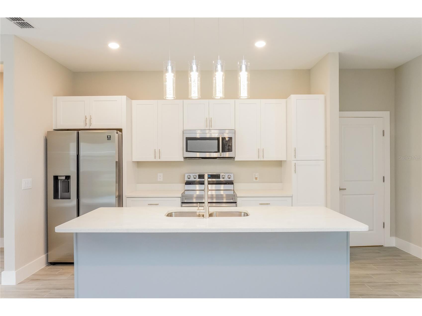 202 Snapper Way Kissimmee FL 34759 TB8519758 image3