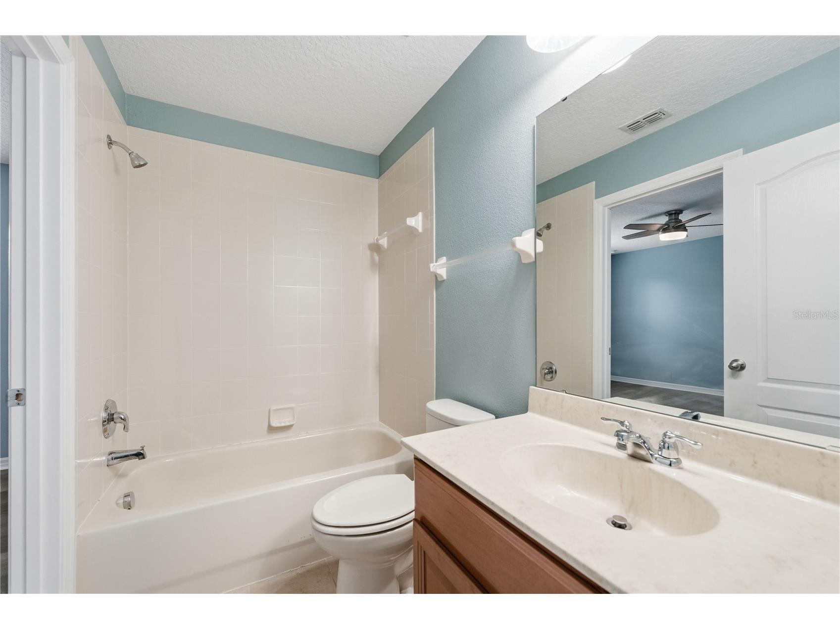 202 Victoria Trails Boulevard Deland FL 32724 V4949256 image36