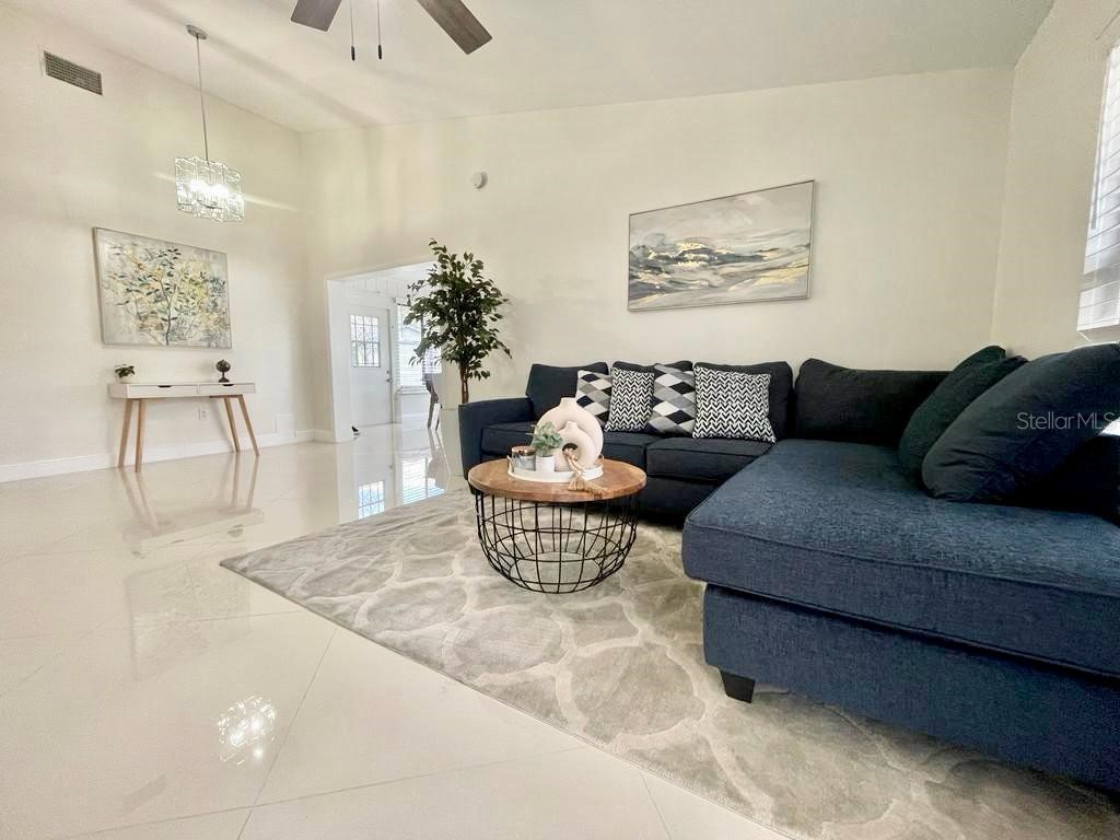 202 Village View Lane Lakeland FL 33809 L4962623 image2