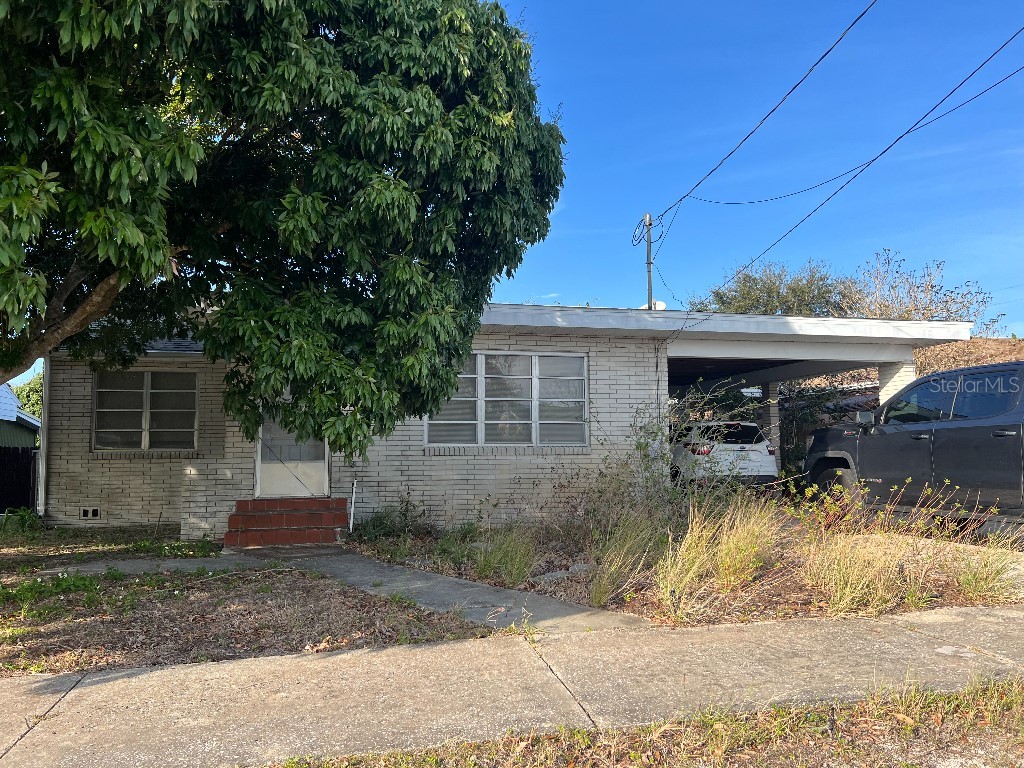 202 W 1st Street Frostproof FL 33843 W7852291 image1