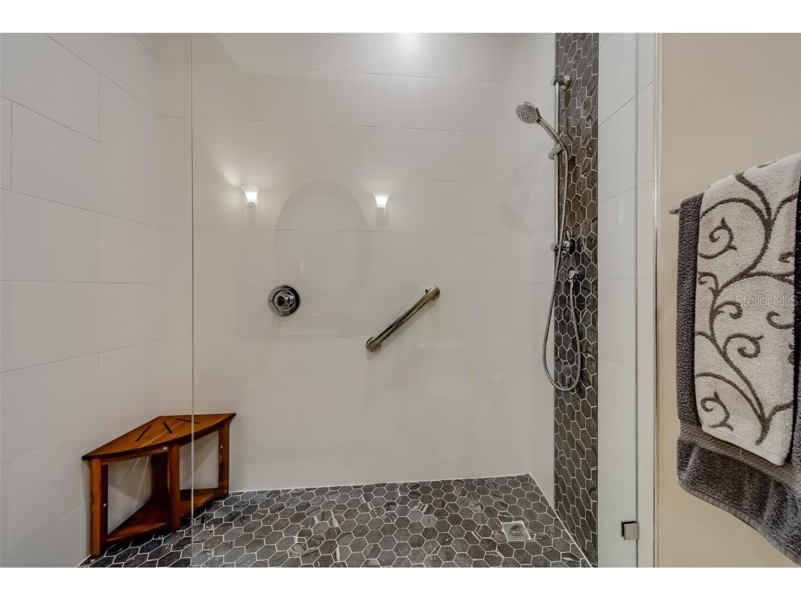 202 Windward Passage #604 Clearwater Beach FL 33767 TB8421533 image9