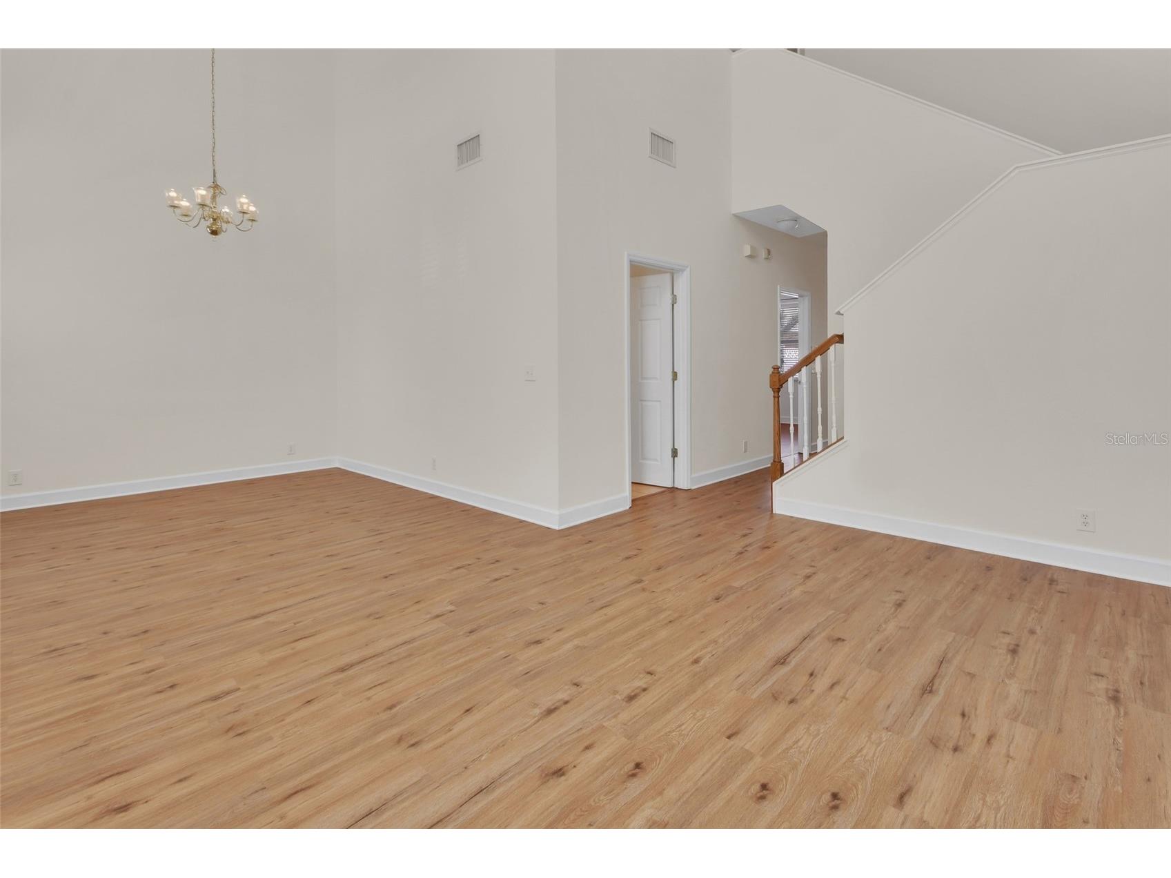202 Woodhouse Lane Deland FL 32724 V4947658 image5