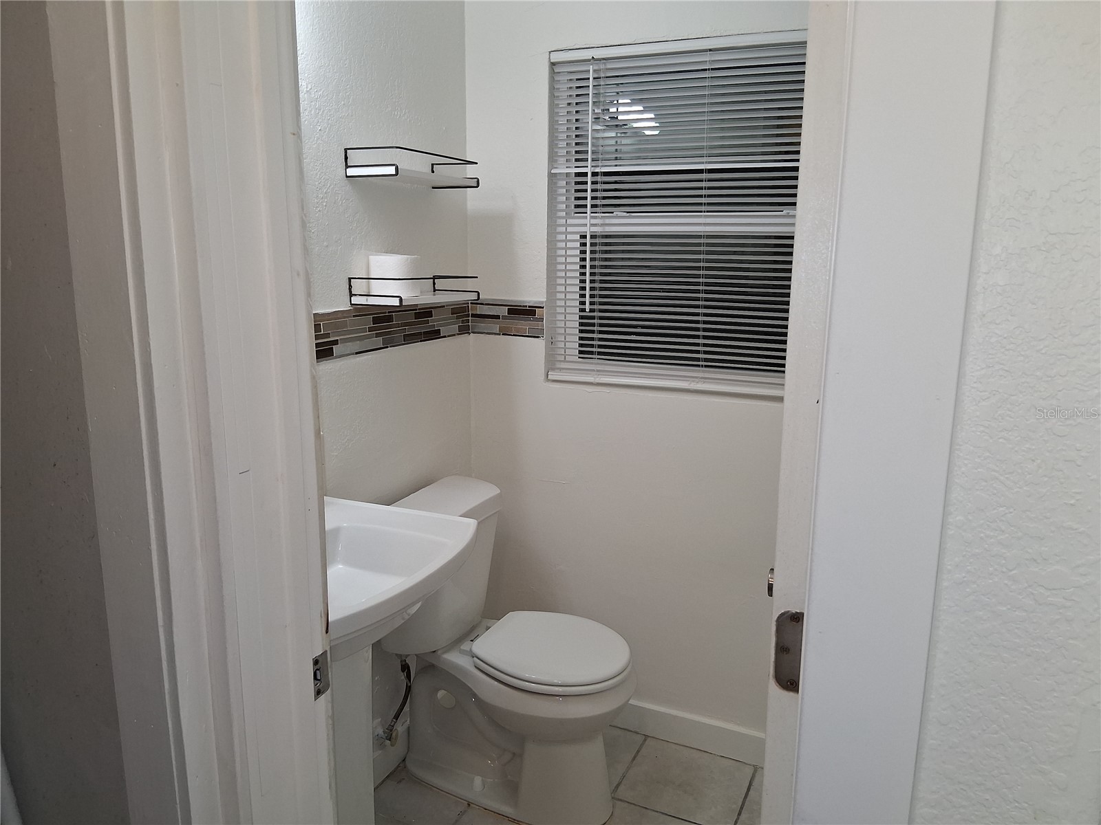 2020 13th Street S Saint Petersburg FL 33705 TB8472600 image18