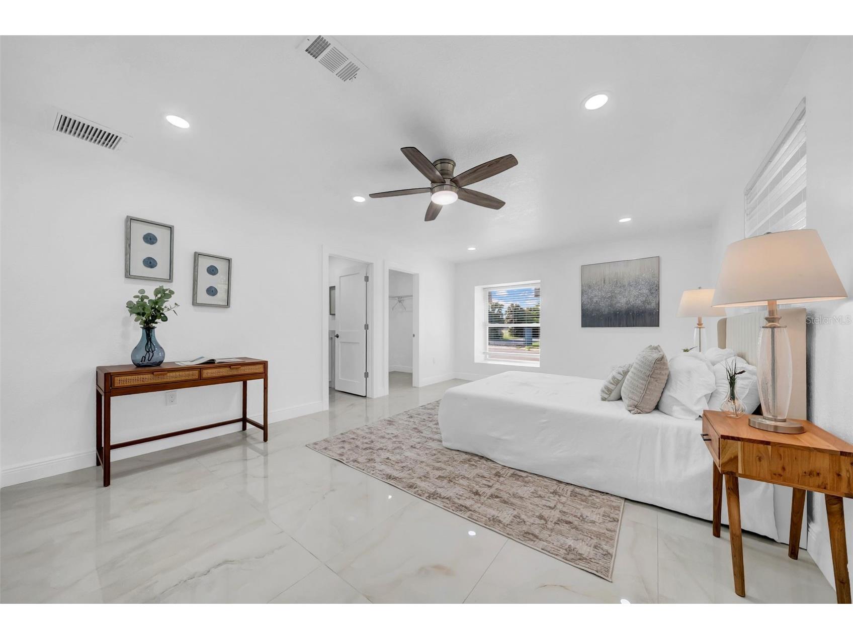 2020 58th Avenue S Saint Petersburg FL 33712 TB8514037 image16