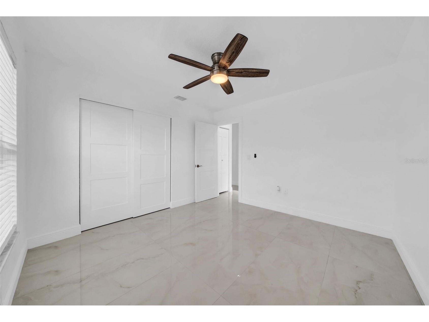 2020 58th Avenue S Saint Petersburg FL 33712 TB8514037 image24