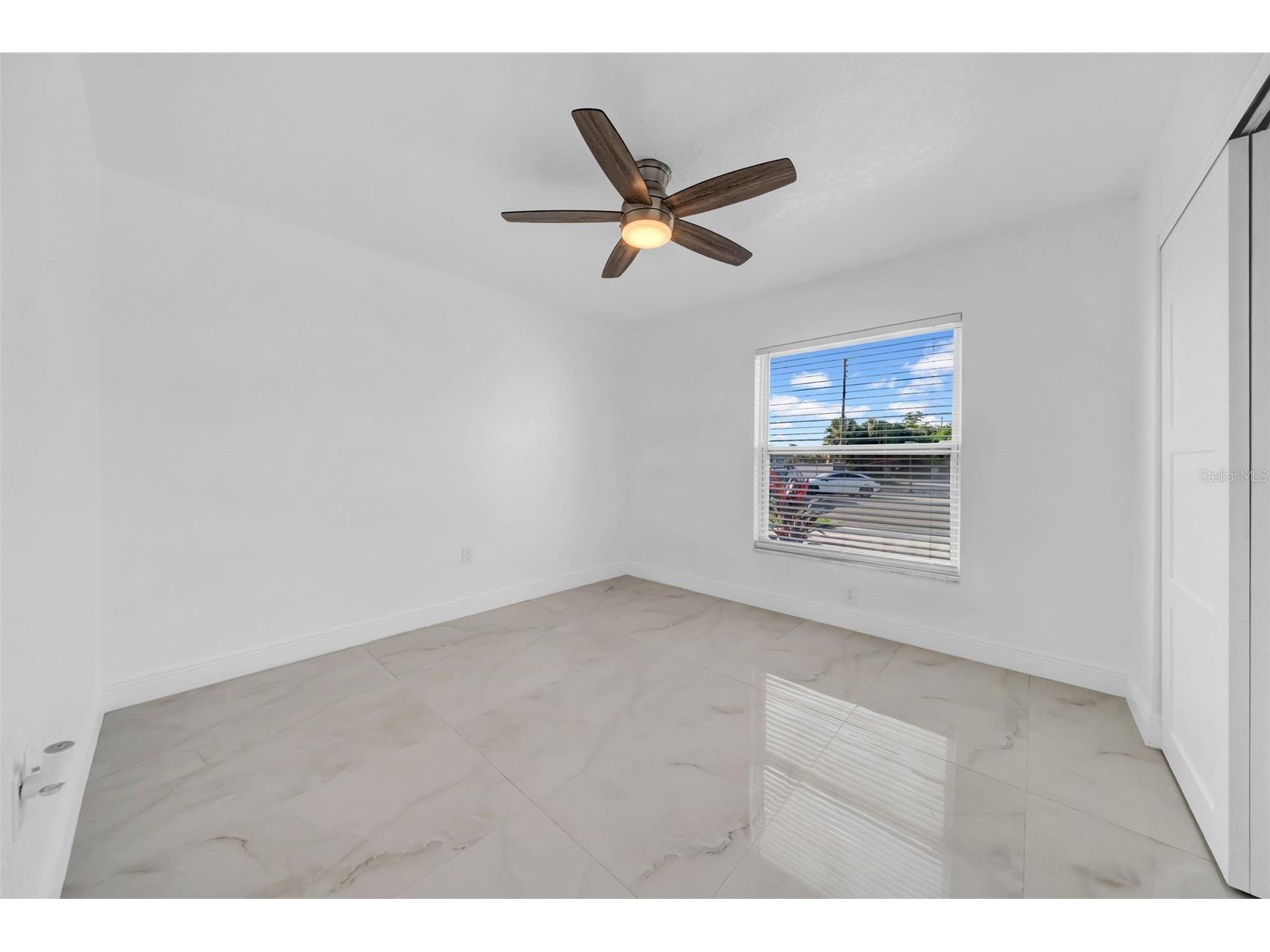 2020 58th Avenue S Saint Petersburg FL 33712 TB8514037 image25